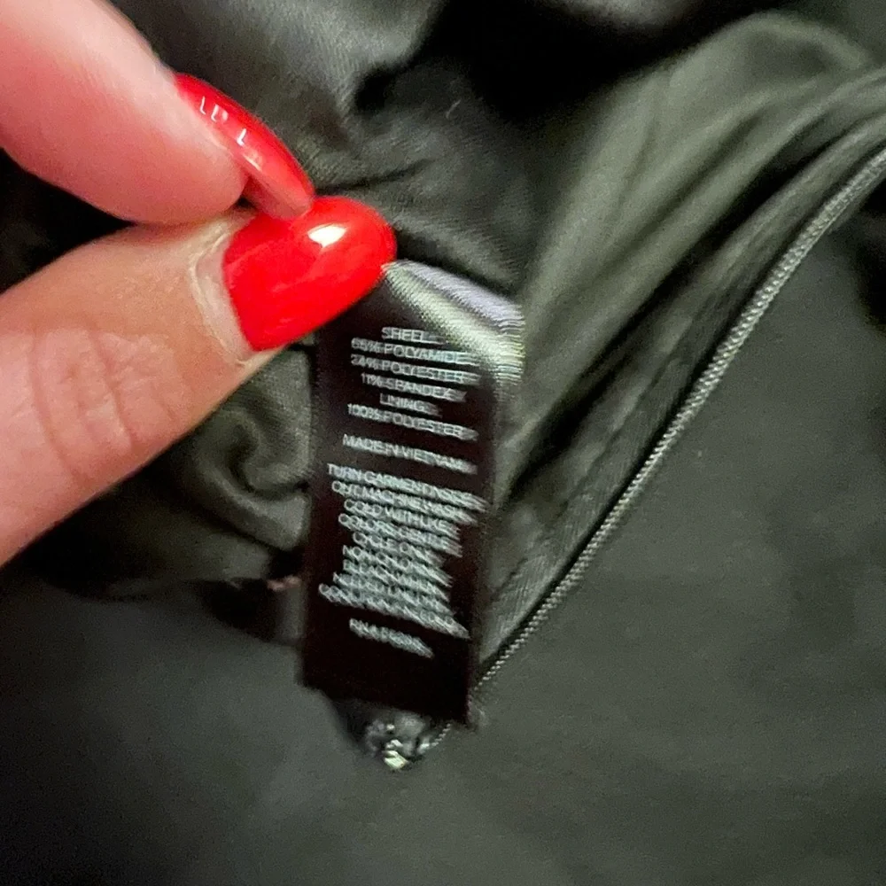 Mini skirt, Express - Picture 5 of 9
